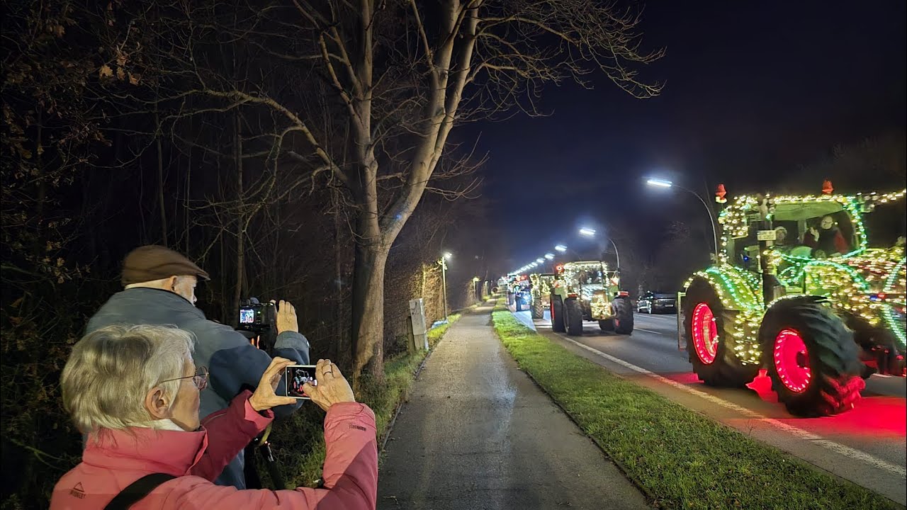 2025 12 21 Trecker Lichterfahrt Werne