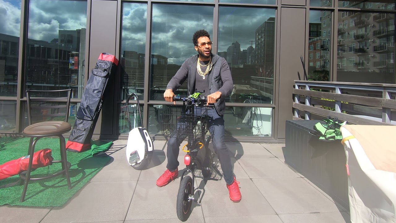 Acheer E-Bike vs Swagtron E-Wheel.