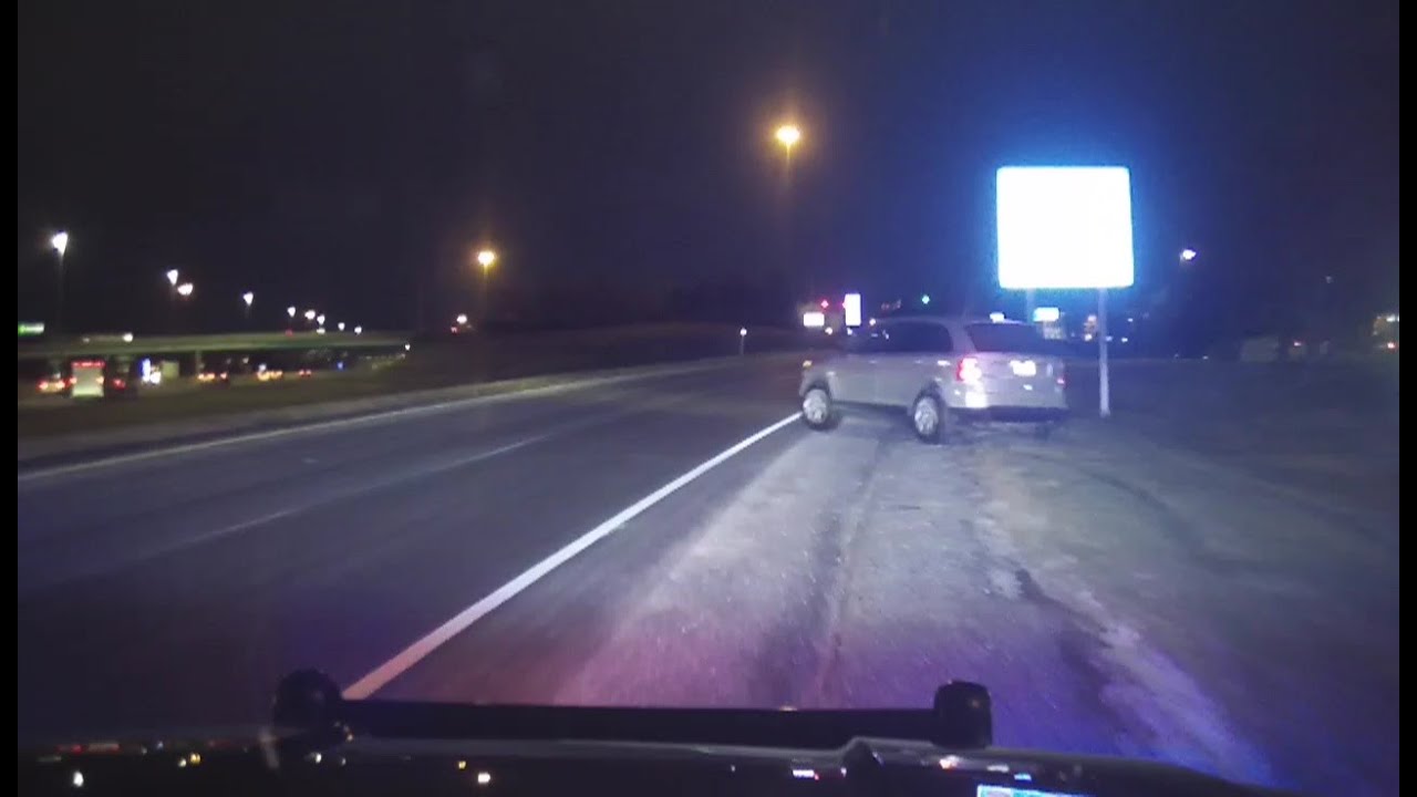 Police pursue vehicle in Hilliard
