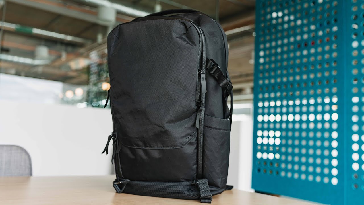 Alpaka Elements Travel Backpack Review --- THE ULTIMATE TRAVEL BACKPACK?!?!
