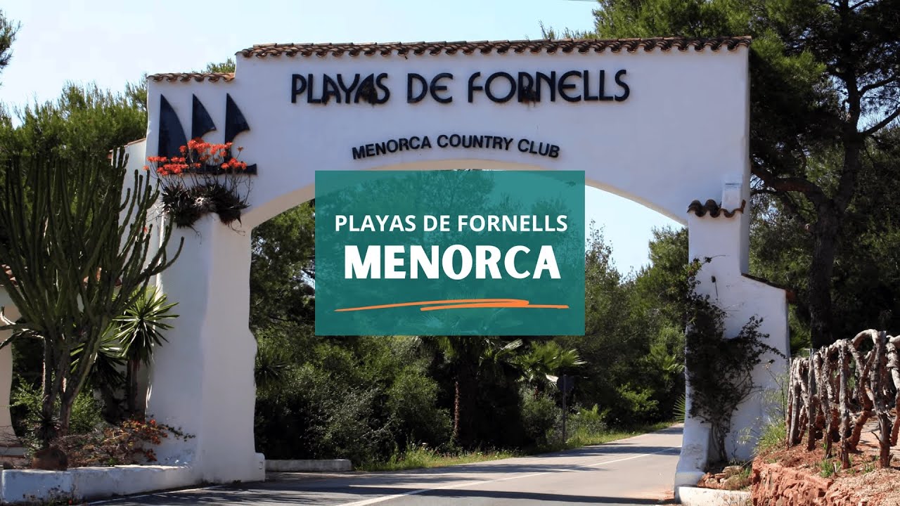 Playas de Fornells, Menorca: Descubre esta Urbanización con Encanto