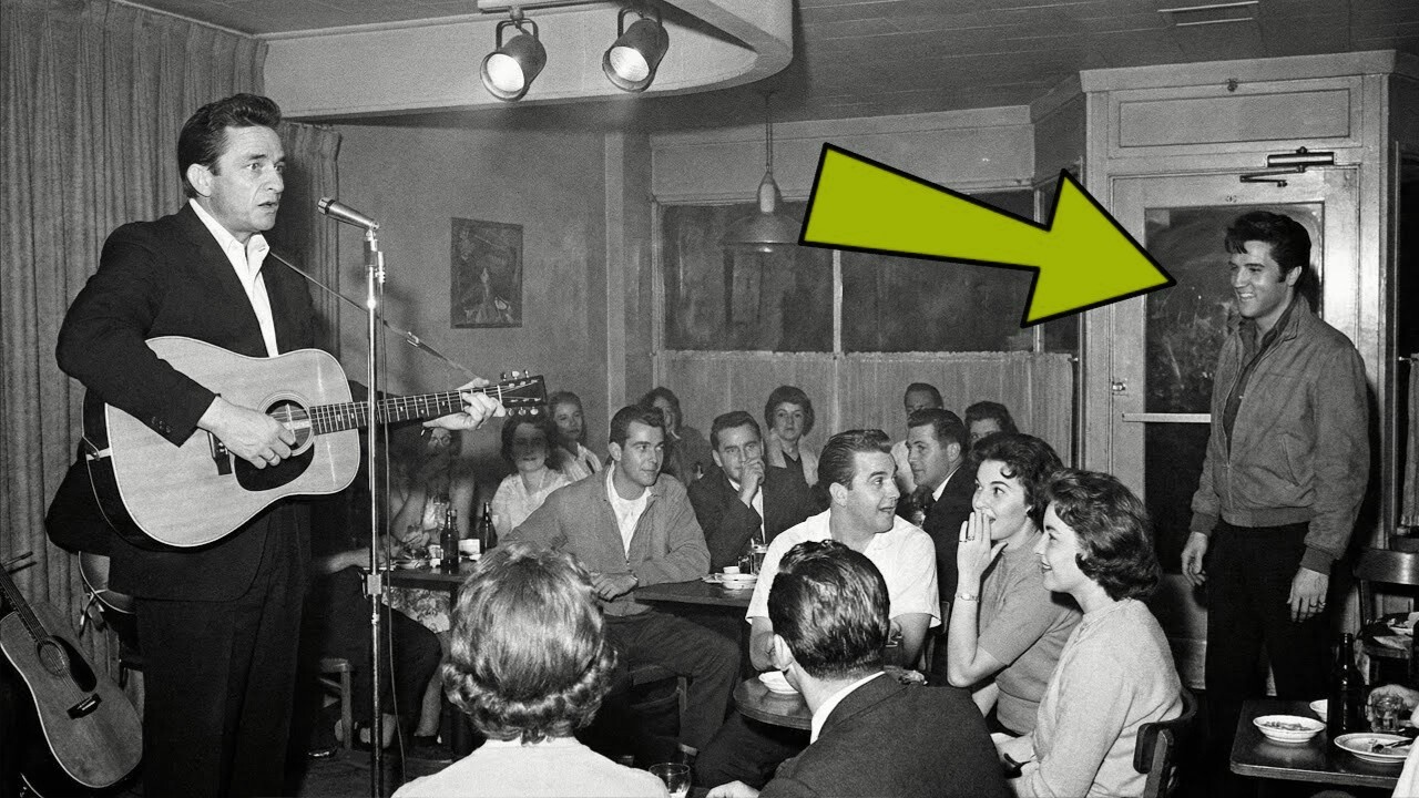 Elvis walked into Johnny Cash concert uninvited — Cash stopped mid-song and said THIS