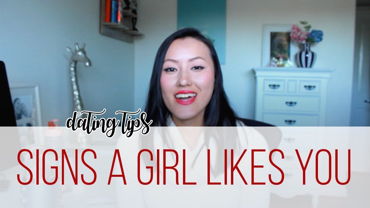 Signs A Girl Likes You & Wants You To Ask Her Out