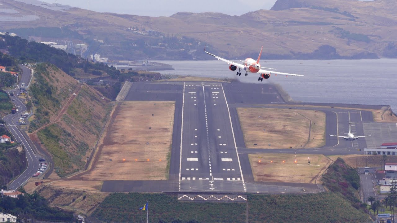 Funchal Crosswinds Easy Jet Transavia TAP 4K