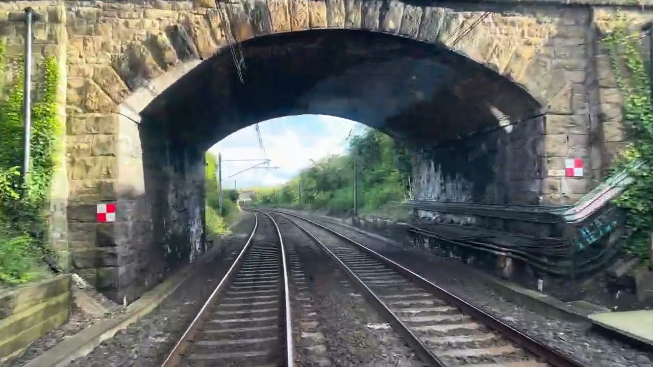 4K Relaxing #trainride  part 2: #newcastle airport to #south Hylton #newcastle  Enjoy the Views #uk
