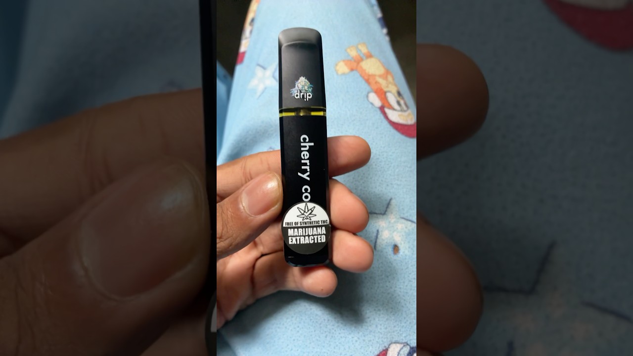 DRIP 2G Disposable Review 🔥💨 | Gas or Mid? Taste Test + First Hit Reaction! #shorts
