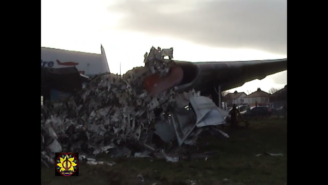 Blackpool Airport -  Vulcan Bomber Scrapped - Jan 12th - 2006