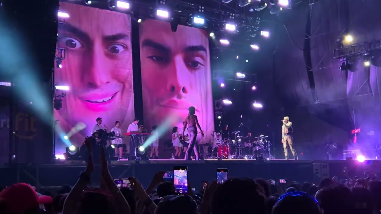 Ca7riel y Paco Amoroso - El Dia Del Amigo - Lollapalooza Chile 2025