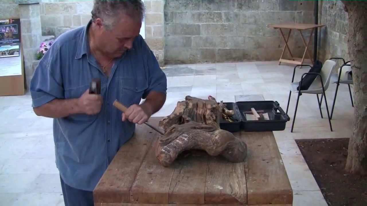 Renè, scultore d'ulivo