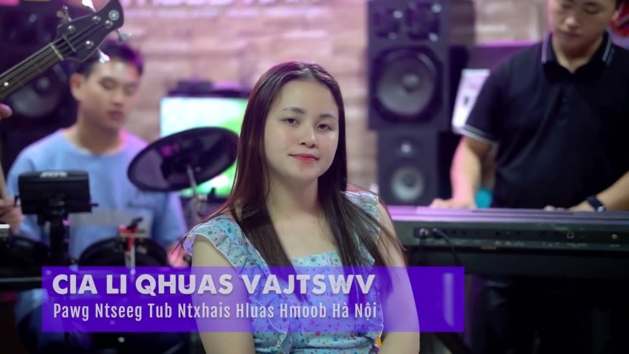 Cia Li Qhuas Vajstwv || Nkauj Qhuas Vajtswv - Hmong Students Fellowship Church!