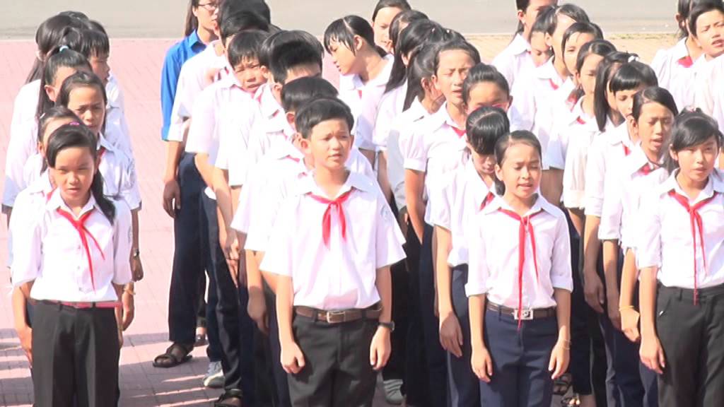 dong dien bai hat ai yeu bac ho chi minh hon thieu nien nhi dong