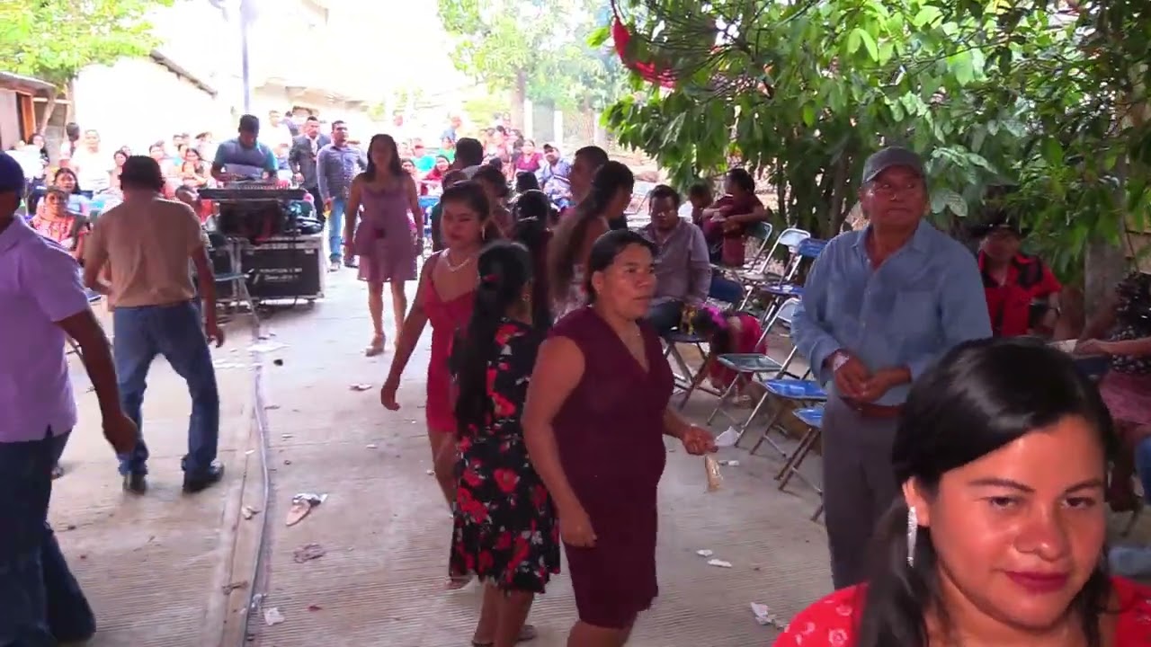 BODA DE GAUDENCIO Y FELICIANA CON EL GPO INVERSION DE TIERRA CHATINA CERRO DEL AIRE 20 DE ABRIL 2023