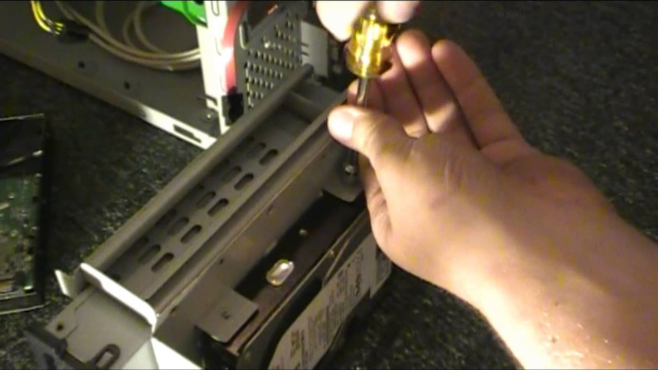 hard drive replacement in a hp media center edition PC m7160n