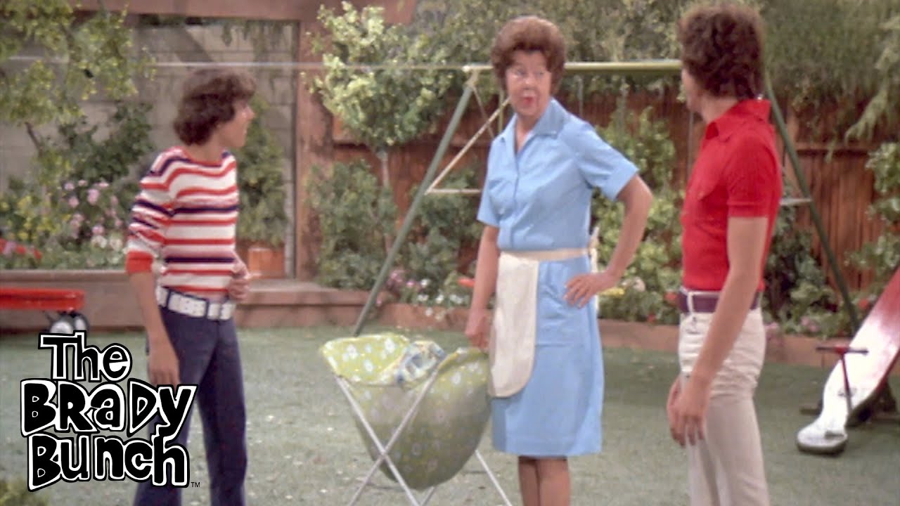 Alice Quits after the Brady Kids Ice Her Out!