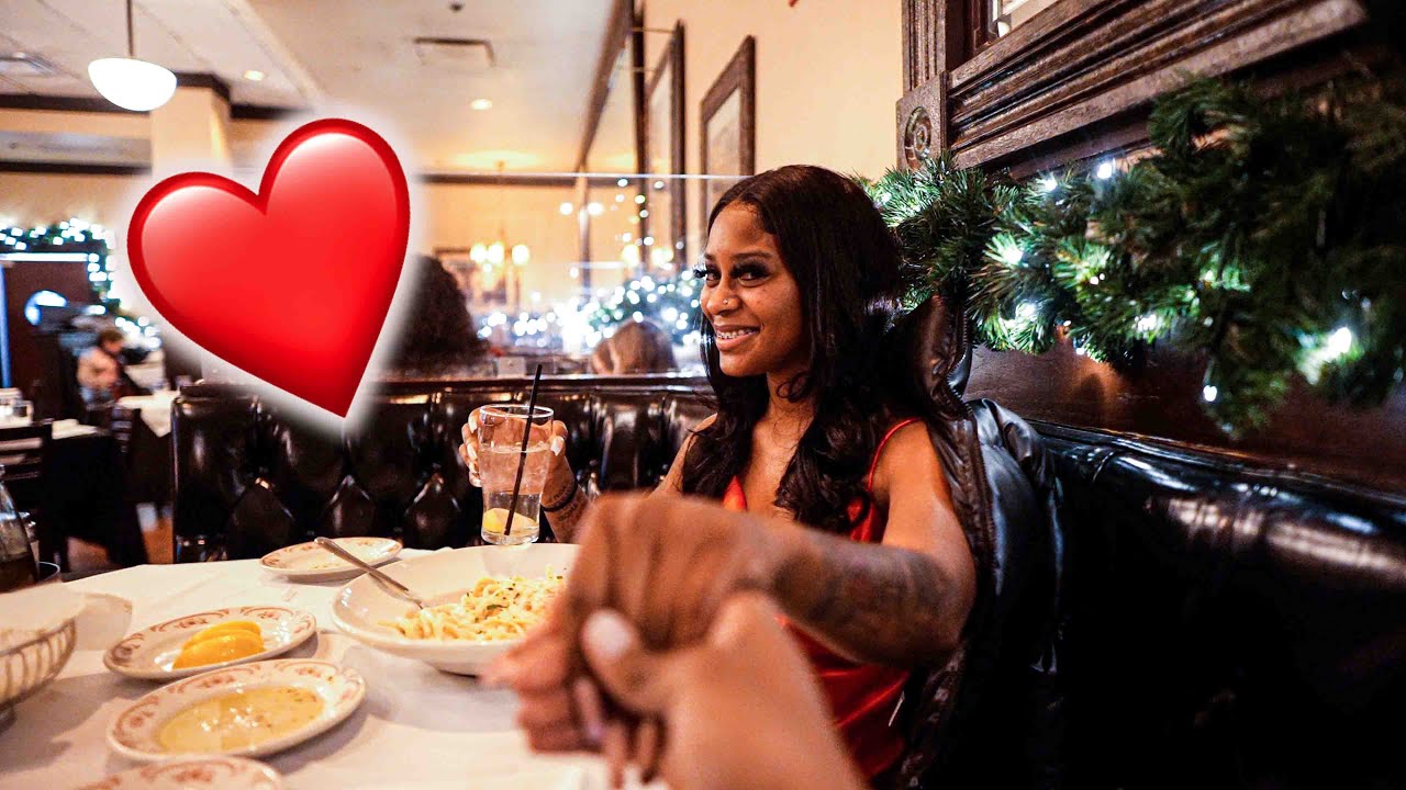 I TOOK HER ON A CHRISTMAS DATE ❤️ ….