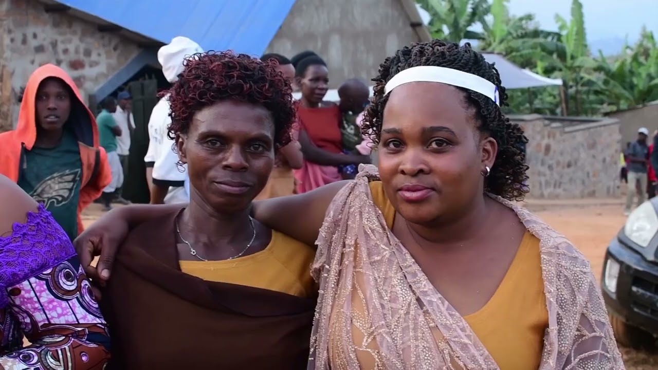 Ngororero  umugabo ufite abagore babiri yatangaje abantu