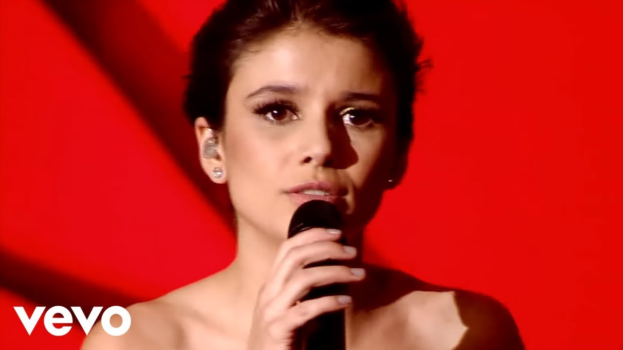Paula Fernandes - Man! I Feel Like A Woman