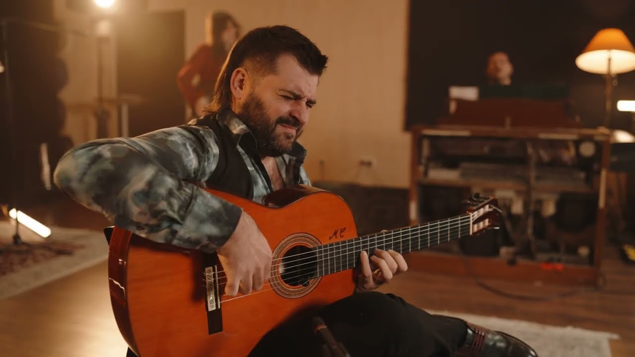 Raiz y paloma (Soleá) a Manolo Sanlúcar