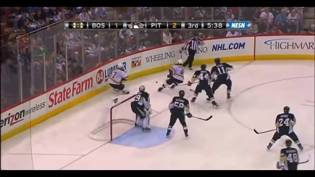 Matt Cooke dirty hit ENDS Marc Savard&rsquo;s career as &ldquo;Money for Nothing&rdquo; starts playing.