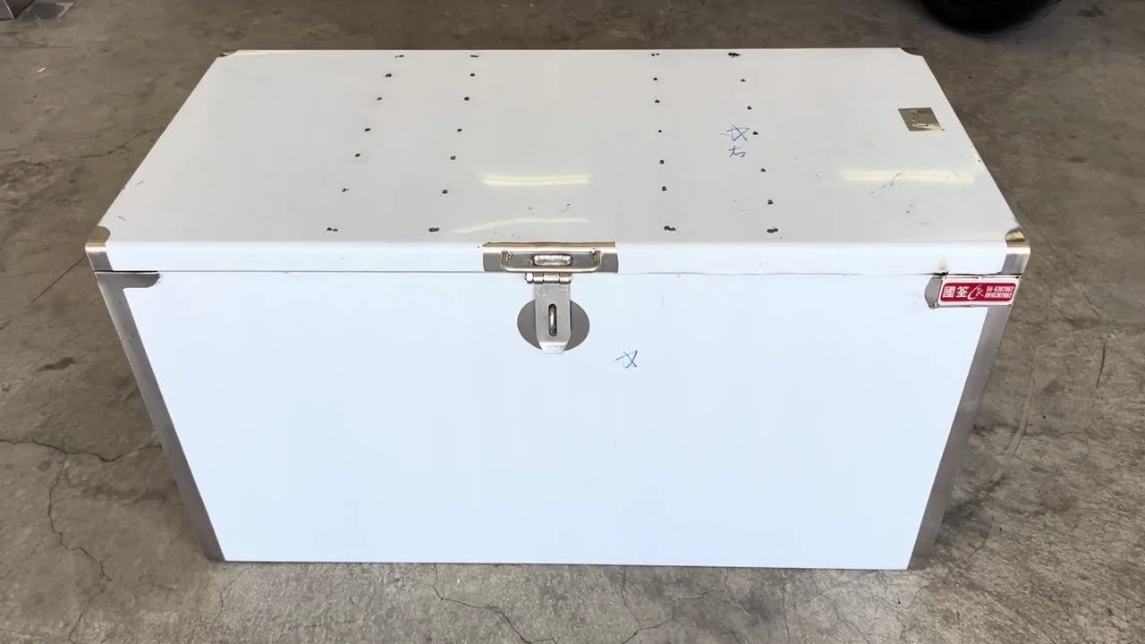 100*50*55工具箱、專利證書號M559789、白鐵工具箱、貨車箱、文件箱、白鐵箱、零件盒、防水箱、收納箱、方型桶、收藏箱、水箱、藏寶箱、白鐵盒子、儲物箱、包裝箱、不銹鋼箱、材料箱、零件箱、置物箱