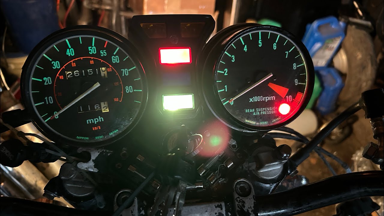 День 10. Проект по модернизации старого грязного кастомного мотоцикла CB900C 1981 года выпуска. П...