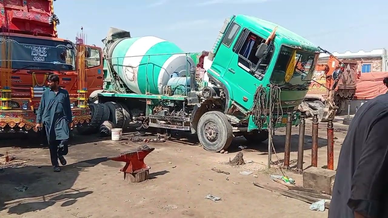 How to process 😱truck body frame welding||all around truck reparing processing....