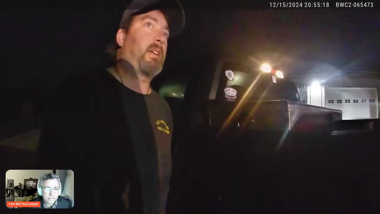 Добровольный пожарный отреагировал на сигнал тревоги и был арестован за вождение в нетрезвом виде...