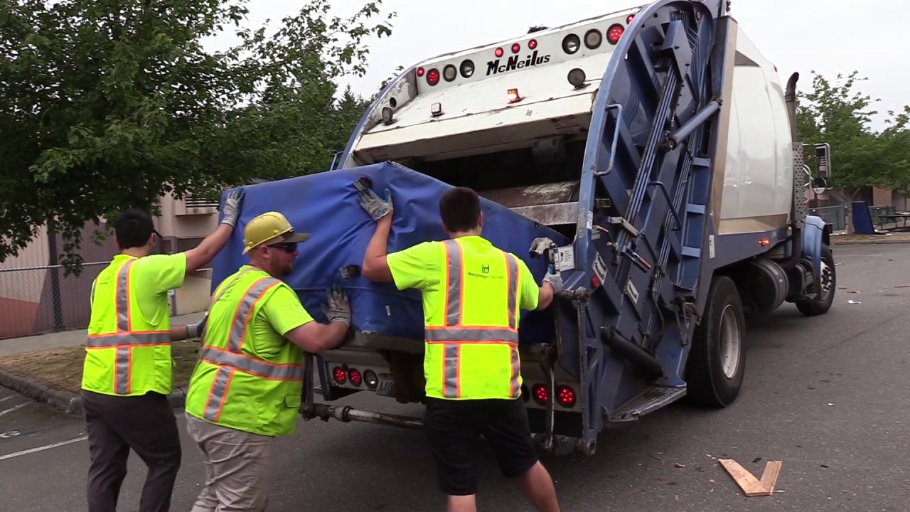 McNeilus Rear Loaders on Rotary Auction Cleanup 2019 Edition
