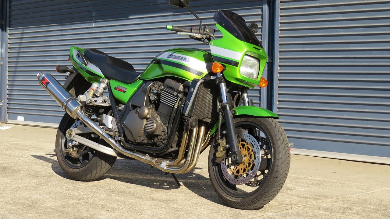 Kawasaki ZRX1200R  Review