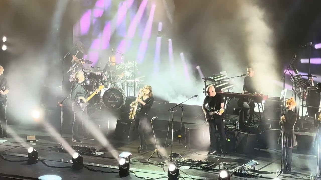 Brit Floyd “Us And Them / Any Colour You Like / Brain Damage / Eclipse” [Live - 2026-02-22 - Akron]