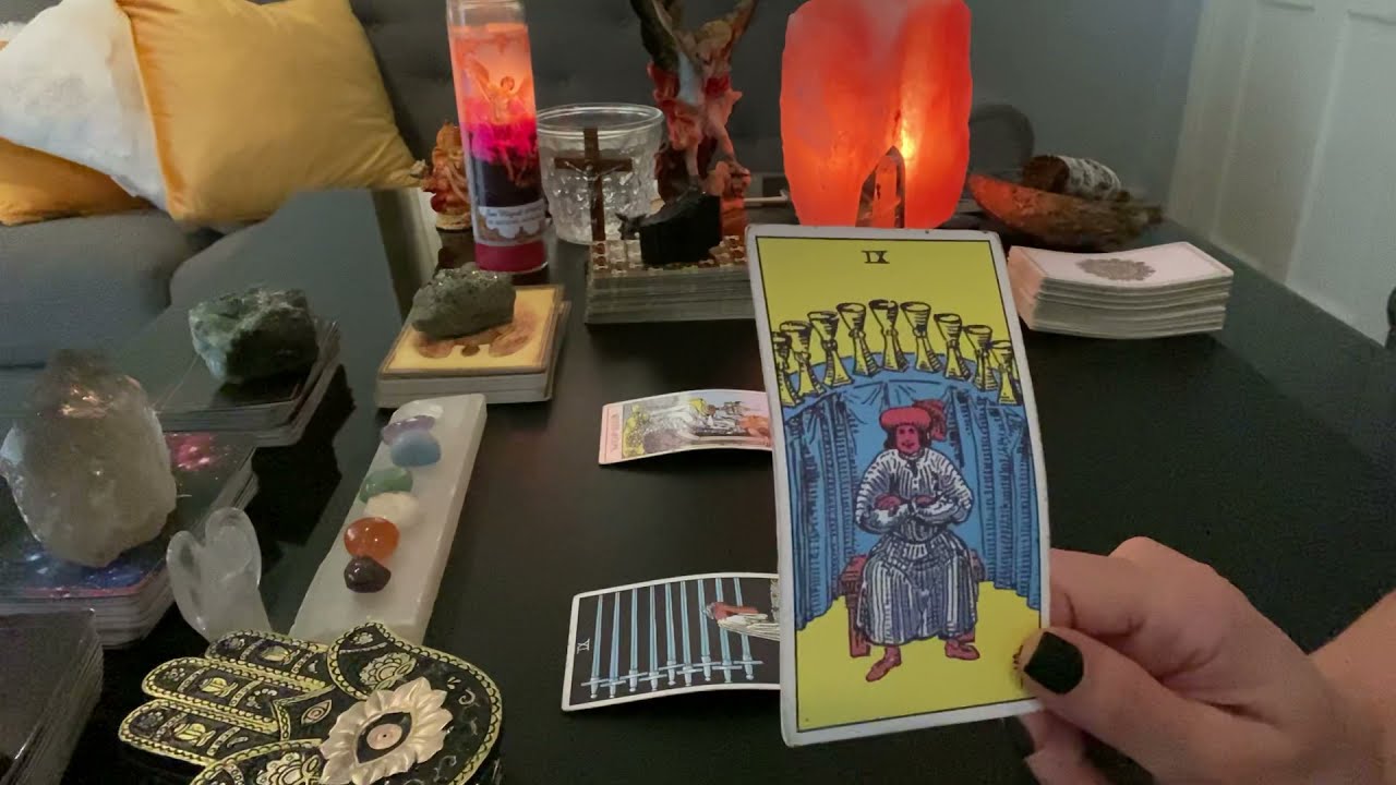 PISCES ♓️ IT ALL GOES DOWN AT NIGHT/SPIRIT HAS SOMETHING TO TELL YOU.