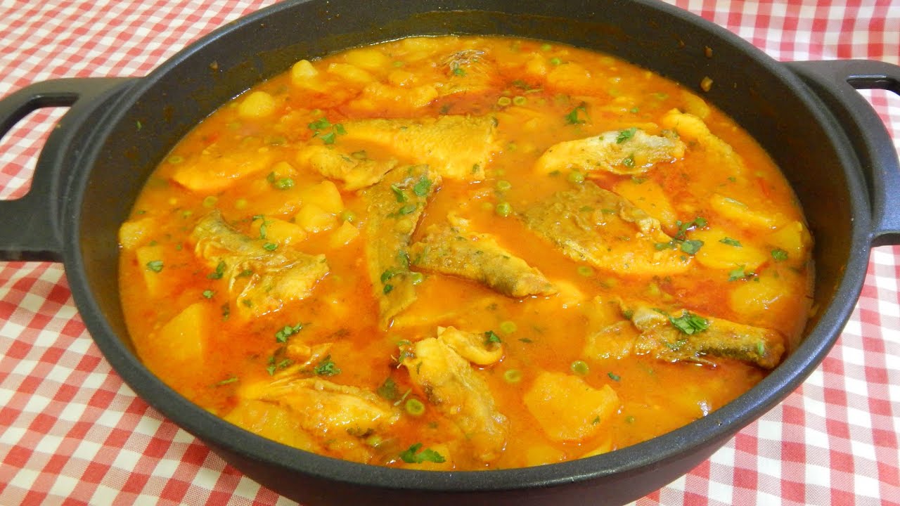 Si quires un guiso de pescado muy  fácil y sabroso no te pierdas esta receta de caldereta de dorada