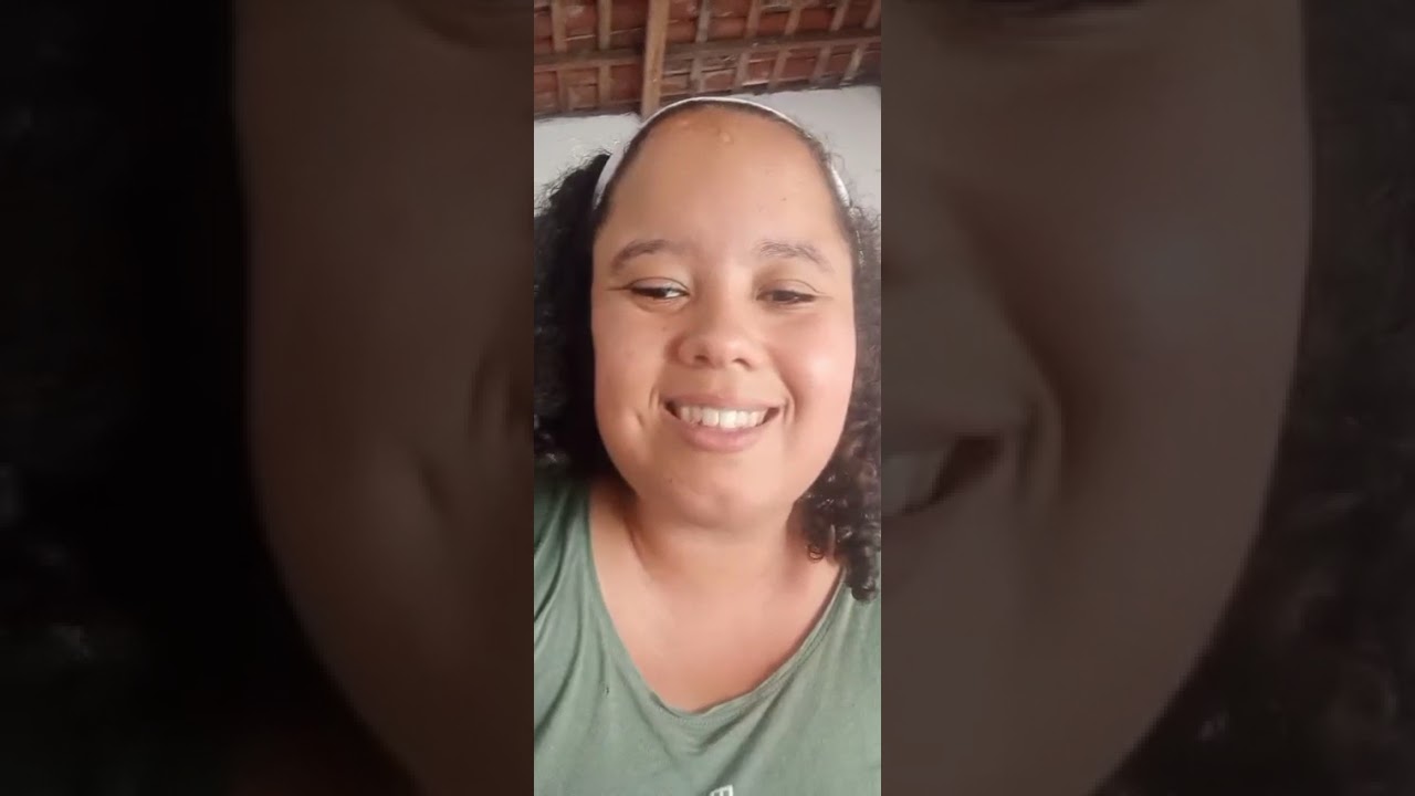 Cantora🥰🩷 vitória✌️                                     Louvor De graça ao senhor🌅🔥🙏🤝 
