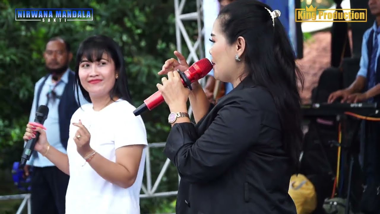 UGAL UGALAN SRI AVISTA SHOW NMS HAJAT KEL. BPK. ROHID FALAQ . & IBU.SRI APRILIA SE
