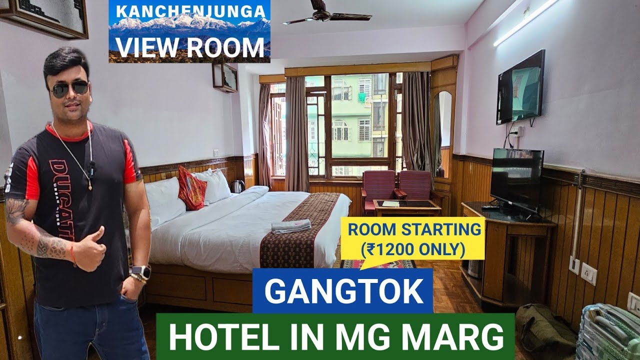 Hotel in MG MARG / Food & Lodging ₹1200 Only / Kanchanjunga & MG MARG View Room Available 
