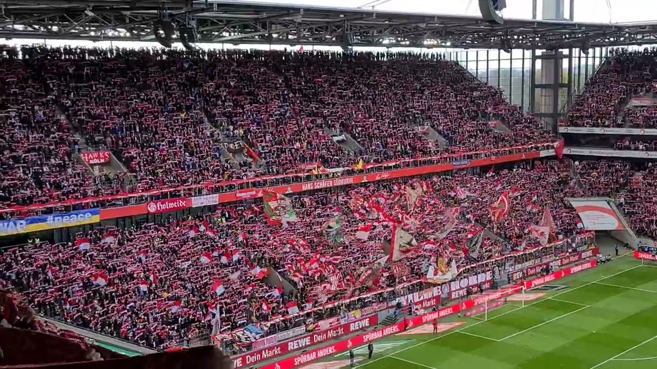 1. FC Köln vs. 1. FSV Mainz 05 - Aufstellung, Hymne und Choreo - 09.04.2022