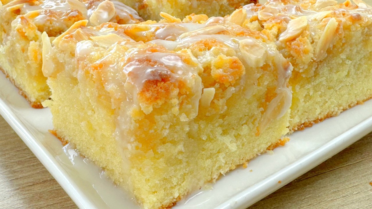 Most Delicious Almond Cake Recipe - Cake that melts in your mouth!