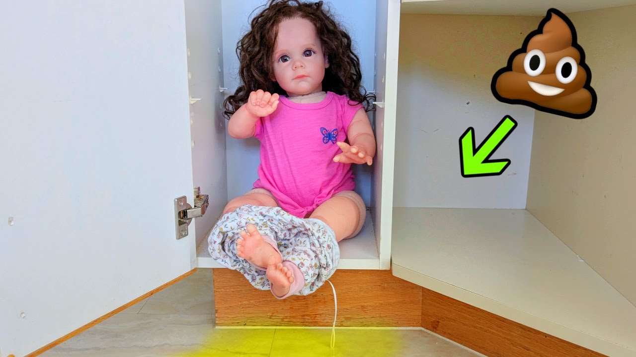 Reborn Girl PEES IN CLOSET During HIDE And SEEK