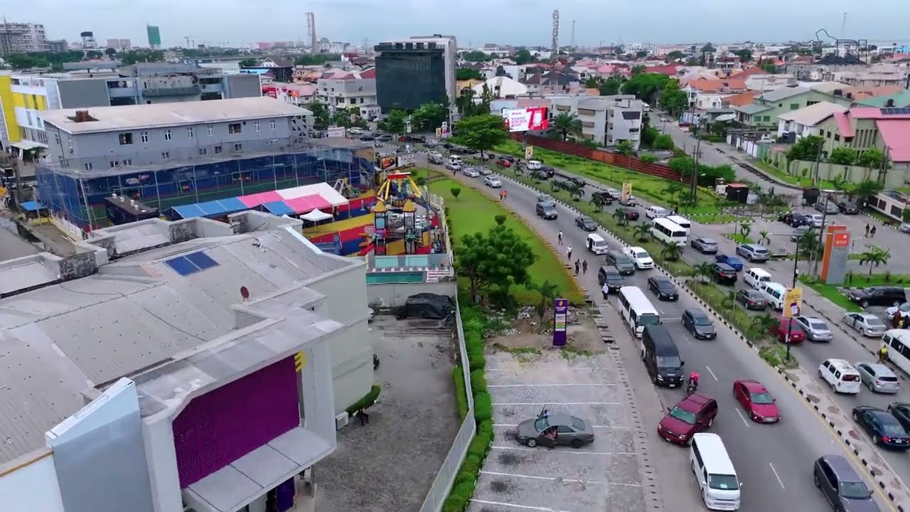 Lekki Phase 1 Aerial View #lekkiphase1 #lekkilagos #lagosnigeria #visitlagos #dji #drone #cityscape