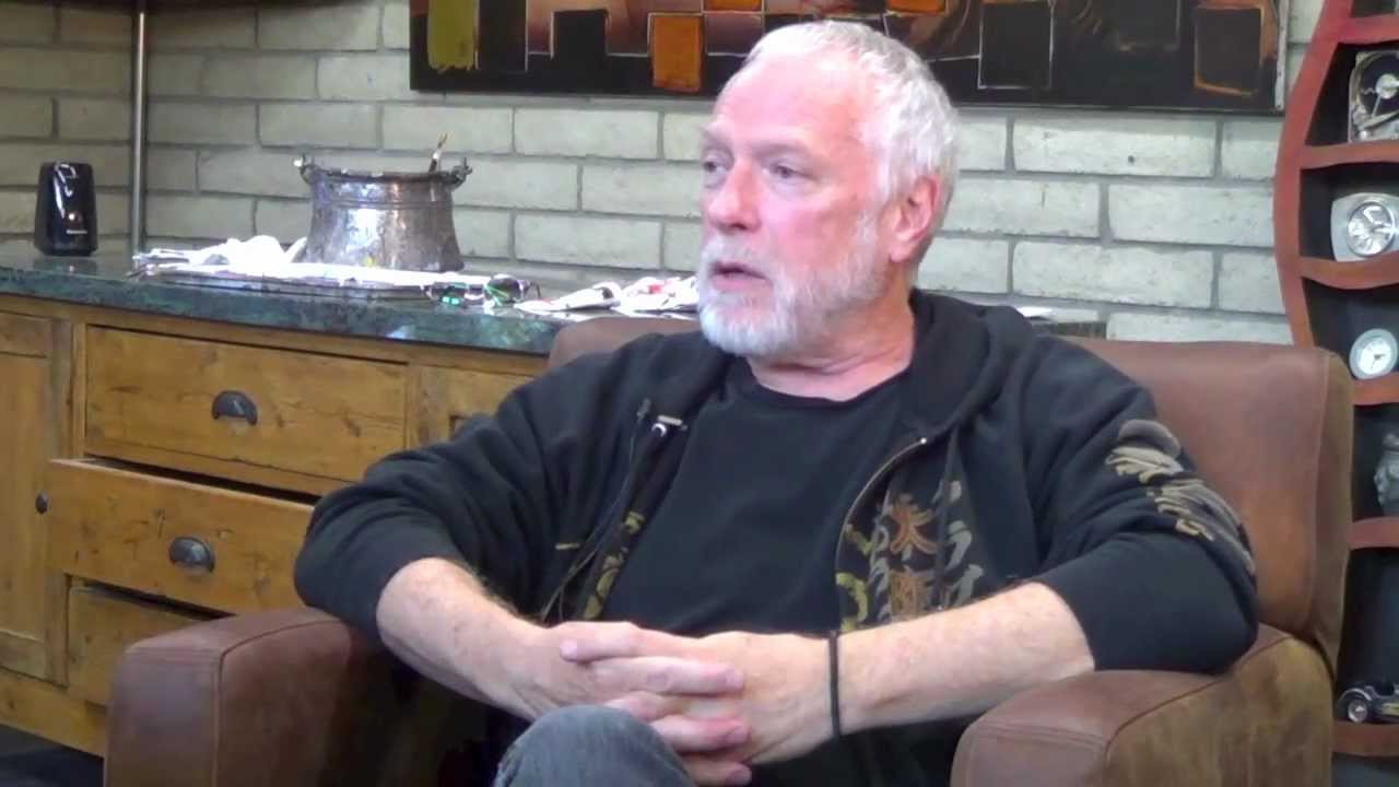 Эксклюзивное интервью с Дрю Струзаном (часть 1) — «За пределами шатра: Веб-сериал» (серия 42)