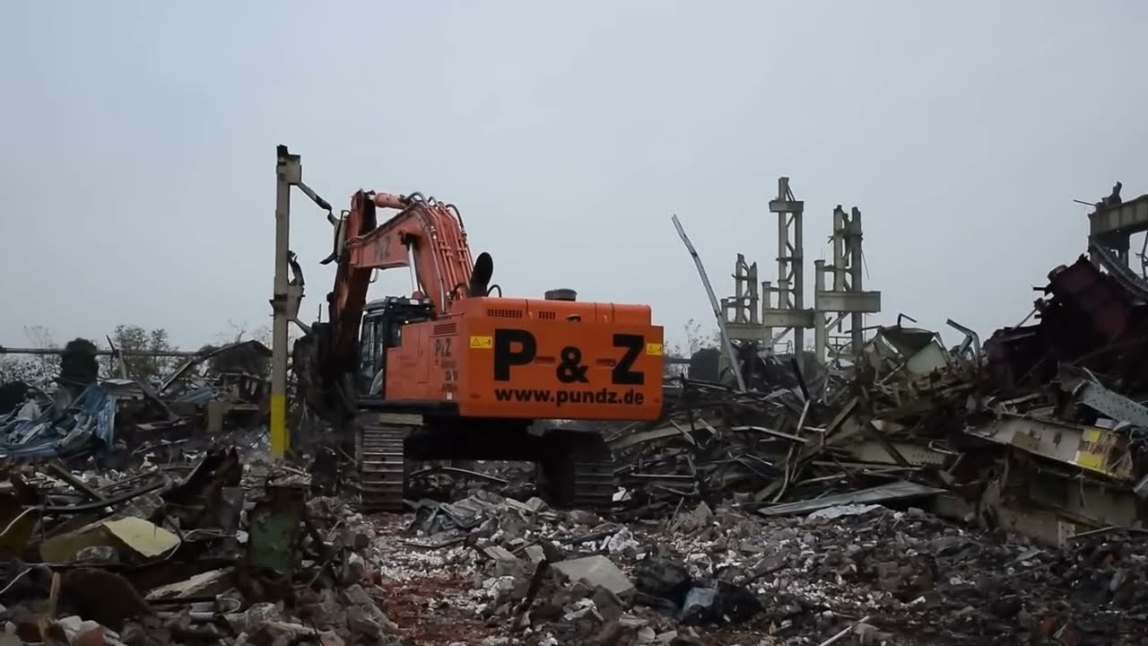 Hitachi ZX 870LCH-5 excavator with Verachtert VT 60 shear - P&Z Abbruch