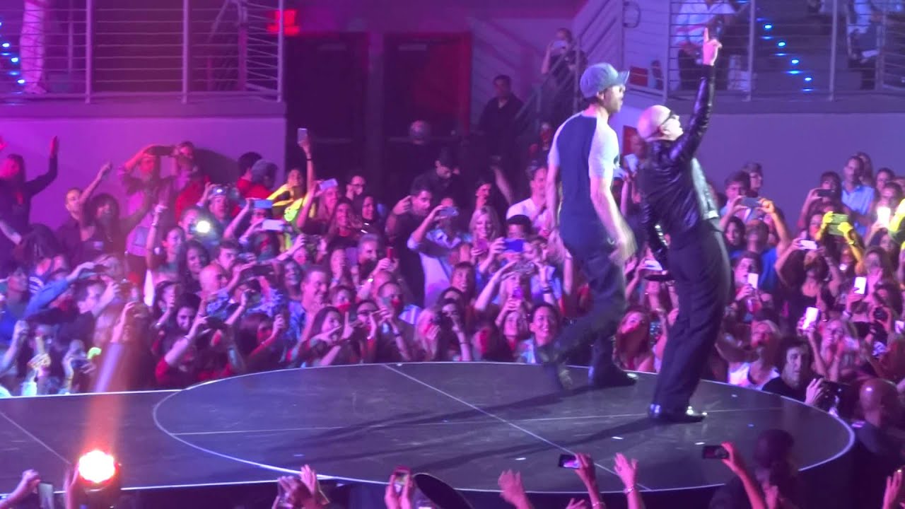 Enrique Iglesias & Pitbull - 