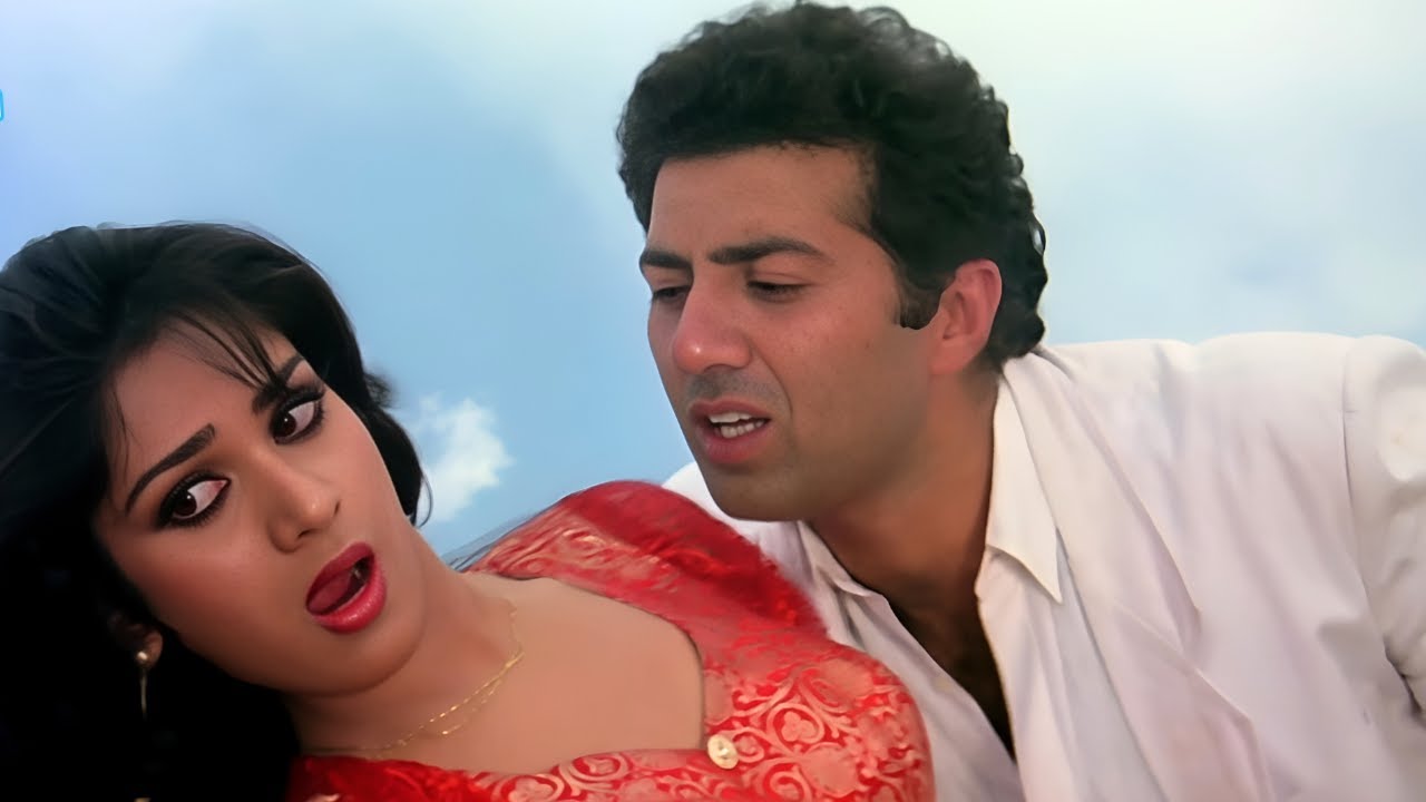 90s Romantic Hit: Pyar Tum Mujhse Karti Ho | Sunny Deol & Meenakshi Seshadr Love Song |Ghayal (1990)