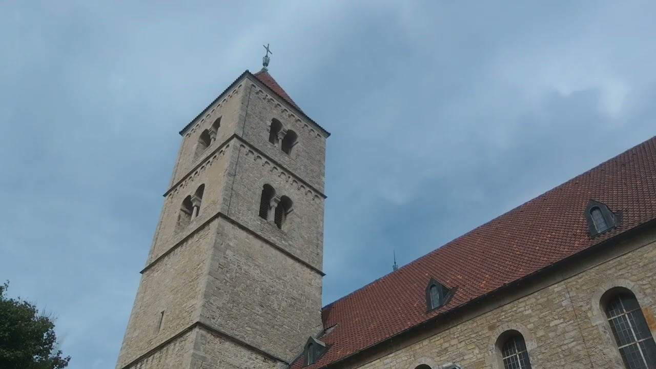 Würzburg (WÜ) Heidingsfeld kath. Pfarrkirche St. Laurentius : Vollgeläut 