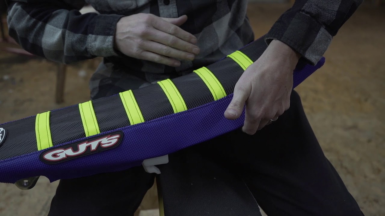 Guts Racing staple on seat cover