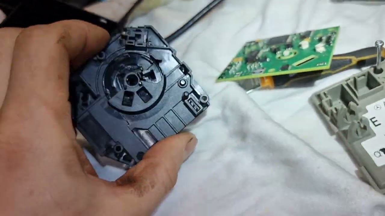 Mercedes w166 ezs how to disassemble