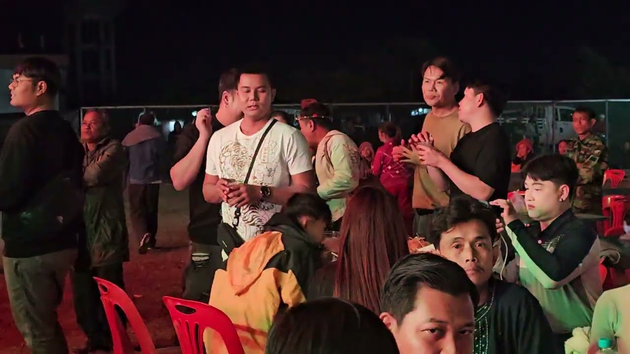 คอนเสิร์ตธิดาลาวศรีวิไลที่เมือง เซโน@เจี๊ยบ ศรีวิไล