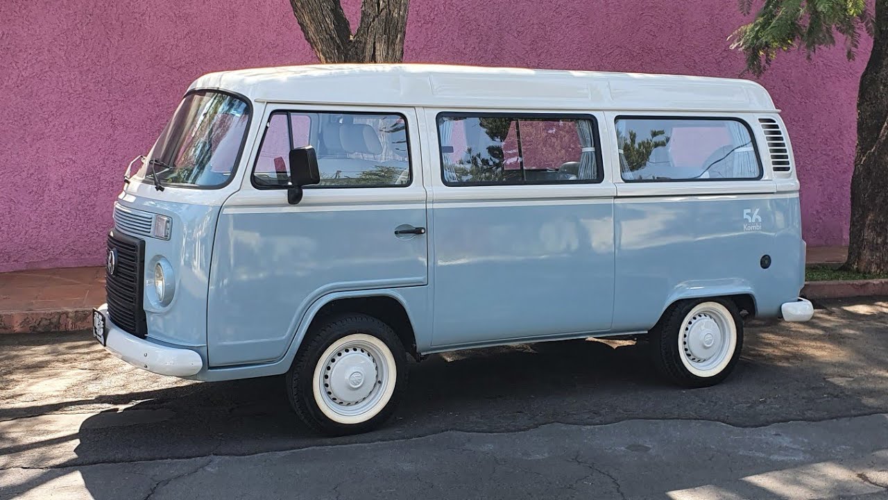 Combi 2014 Última Edición Con Solamente 1,500 Kilómetros Volkswagen Impecable.