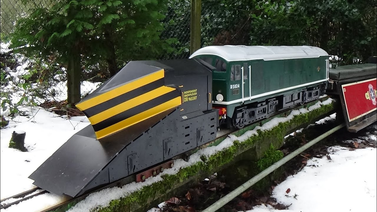 D5024 and Snowplough
