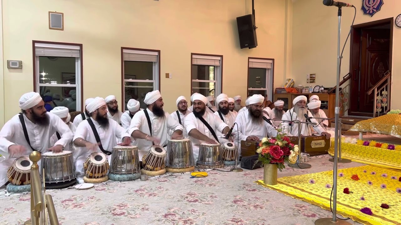 Aarti ~ Ragi Kashmir Singh Ji ~ Pooranmashi Diwan ~ Nanaksar Houston ~ 18/03/22